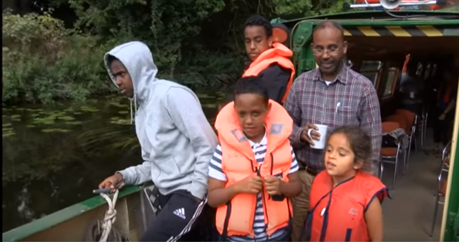 Boat trip for Somali Families exploring river soar waterway in Leicester