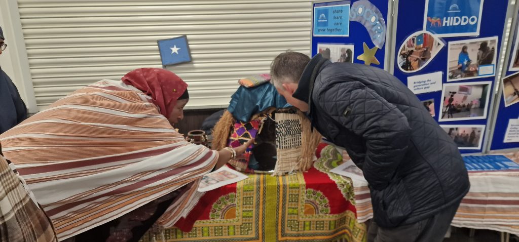 Jon Ashworth MP engaged with the rich cultural showcase presented by the Hiddo group.